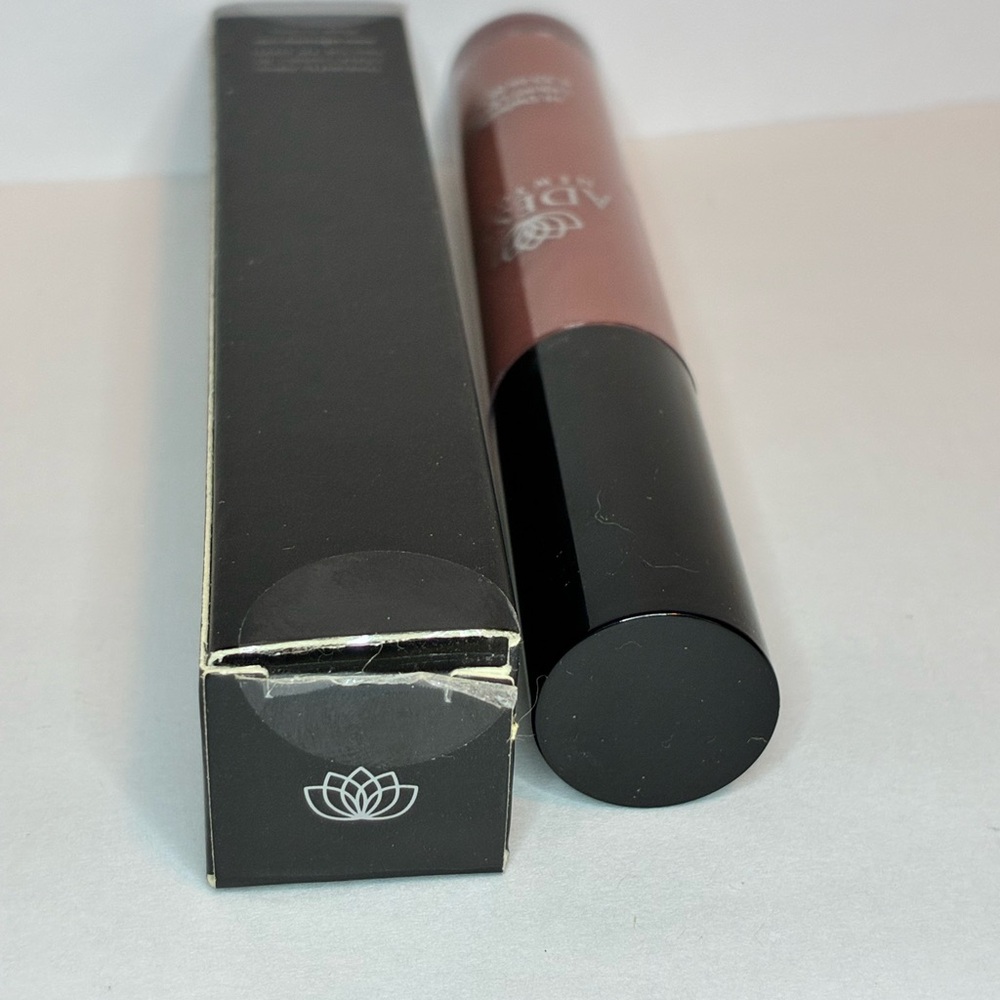 Adesse New York Hi Definition Liquid Lipstick “Haute Cocoa” New In Box - Picture 5 of 5